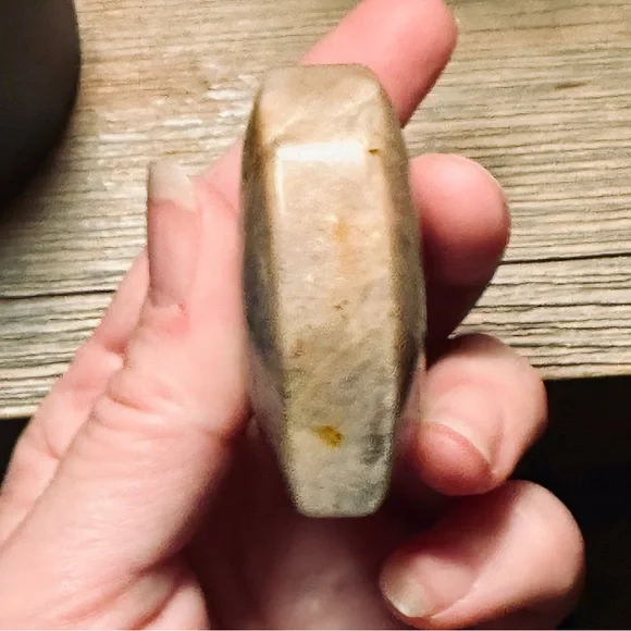 Black Moonstone Heart-Shaped Stone Decor Gift Large - Picture 6 of 9